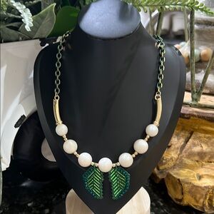 Elegant Green and Gold Leaf Necklace INC   J50
